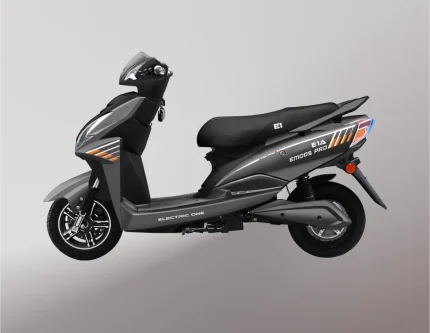KM3000